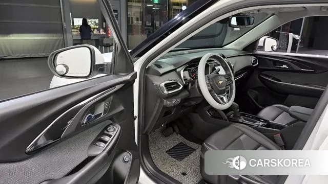 Chevrolet (GM Daewoo) Trailblazer 2020 Белый из Кореи, фото 2