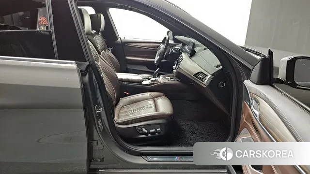 BMW 6 Series GT (G32) 2020 Серый из Кореи, фото 2