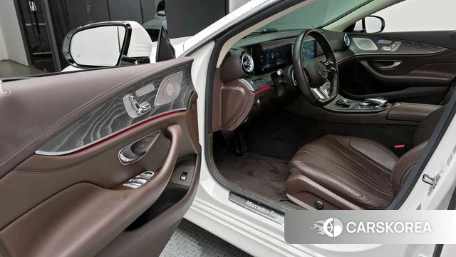 Mercedes-Benz CLS-Class C257 2019 Белый из Кореи, фото 2