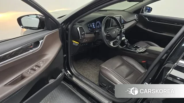 Hyundai Grandeur IG Hybrid 2018 Черный из Кореи, фото 2