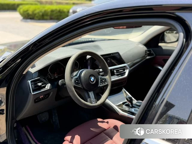 BMW 3 series 2021 Черный из Китая, фото 2