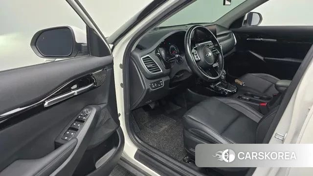 Kia Seltos 2021 Белый из Кореи, фото 2