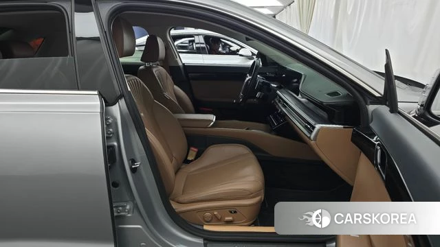 Hyundai Grandeur (GN7) 2023 Серебряный из Кореи, фото 2