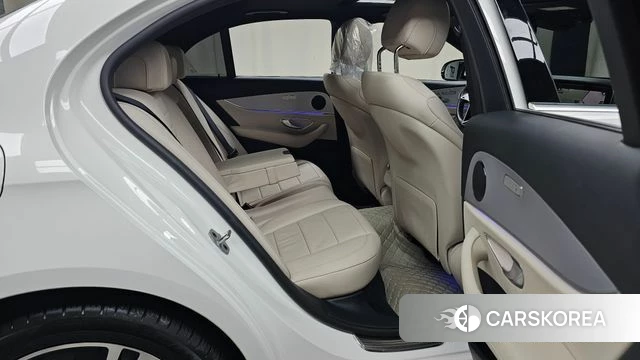 Mercedes-Benz E-Class W213 id 4195878 из Кореи 2