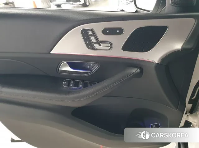 Mercedes-Benz GLE-Class W167 2020 Белый из Кореи, фото 2