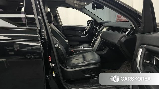 Land Rover Discovery Sports 2019 Черный из Кореи, фото 2