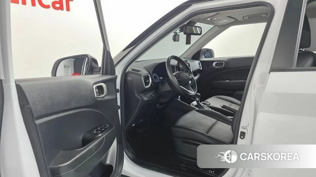 Hyundai Venue 2021 Белый из Кореи, фото 2