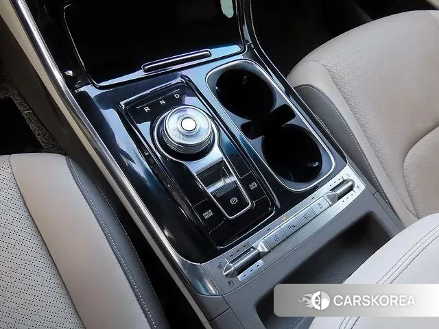 Kia Carnival 4th generation 2021 Белый из Кореи, фото 2