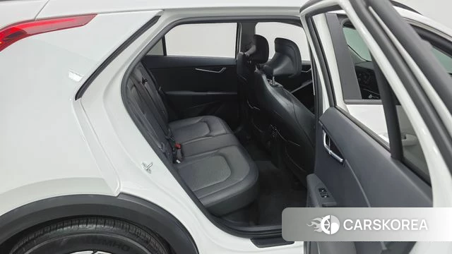 Kia Di Ol Nu Niro 2022 Белый из Кореи, фото 2