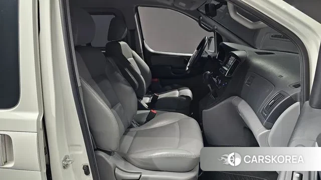 Hyundai The New Grand Starex 2020 Белый из Кореи, фото 2