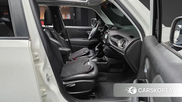 Jeep Renegade 2020 Белый из Кореи, фото 2