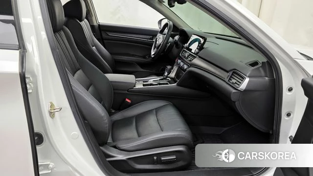 Honda Accord 10th Generation 2019 Белый из Кореи, фото 2
