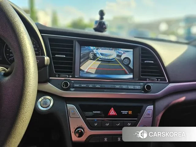 Hyundai Avante AD 2018 Серый из Кореи, фото 2