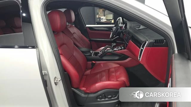 Porsche Cayenne (PO536) 2022 Серебристо-серый из Кореи, фото 2