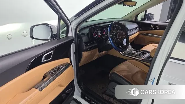 Kia Carnival 4th generation 2023 Белый из Кореи, фото 2