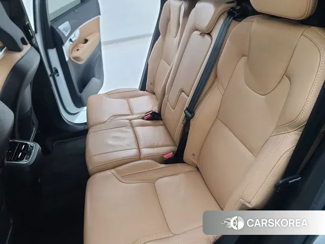 Volvo XC90 second Generation 2022 Белый из Кореи, фото 2