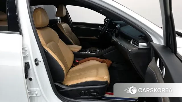 Kia K5 3rd generation 2021 Белый из Кореи, фото 2