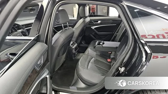 Audi A6 (C8) 2019 Черный из Кореи, фото 2