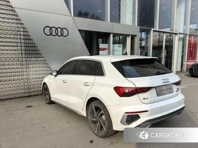 Audi A3 2022 Белый из Китая, фото 2