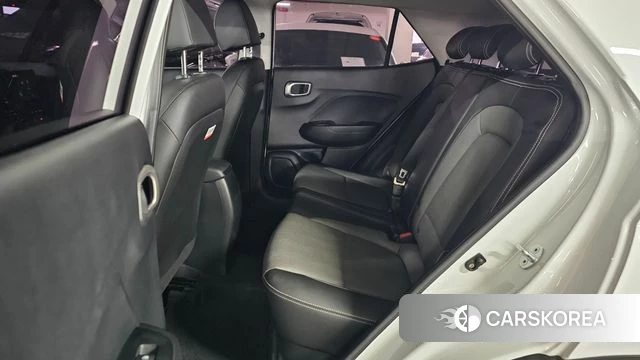 Hyundai Venue 2021 Белый из Кореи, фото 2