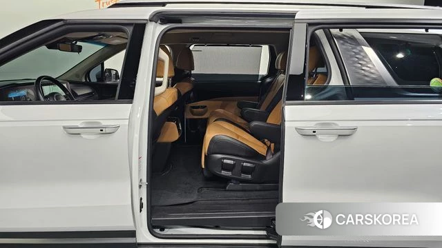 Kia Carnival 4th generation 2022 Белый из Кореи, фото 2