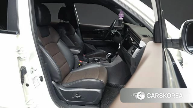 Ssangyong Beautiful Korando 2021 Белый из Кореи, фото 2