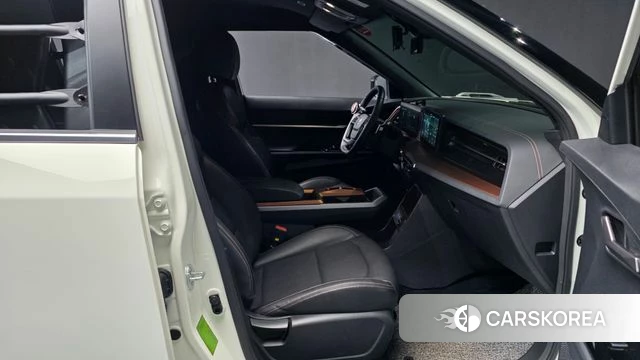 Ssangyong The New Torres 2024 Белый из Кореи, фото 2