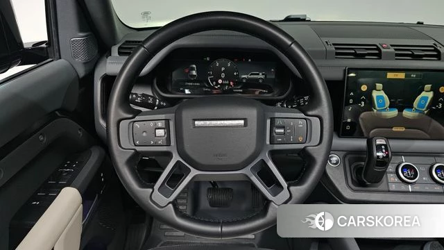 Land Rover Defender (L663) 2024 Серый из Кореи, фото 2