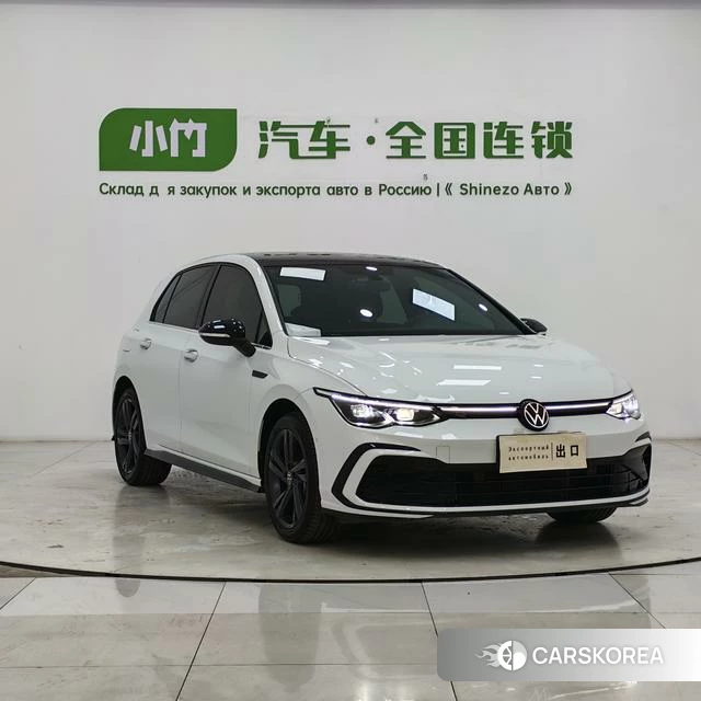 Volkswagen Golf 2023 Белый из Китая, фото 2