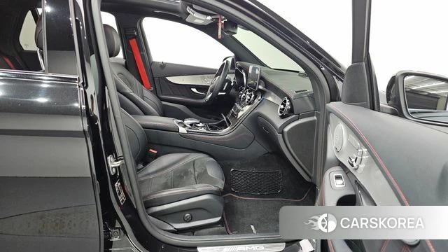 Mercedes-Benz GLC-Class X253 2019 Черный из Кореи, фото 2