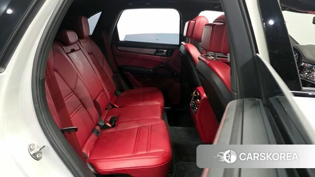 Porsche Cayenne (PO536) 2023 Серебристо-серый из Кореи, фото 2