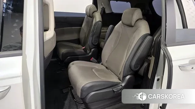 Kia The New Carnival 4th Generation 2023 Белый из Кореи, фото 2