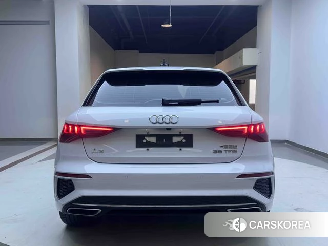 Audi A3 2022 Белый из Китая, фото 2