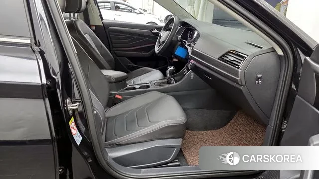 Volkswagen 7th Generation of Jetta 2023 Черный из Кореи, фото 2