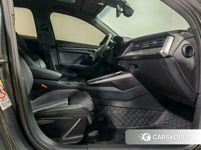 Audi A3 2024 Темно-серый из Китая, фото 2