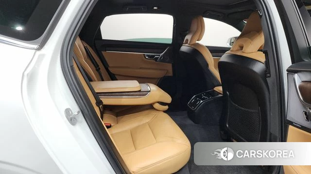 Volvo S90 2022 Белый из Кореи, фото 2