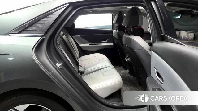 Hyundai Avante Hybrid (CN7) 2022 Серый из Кореи, фото 2