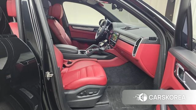 Porsche Cayenne (PO536) 2023 Черный из Кореи, фото 2