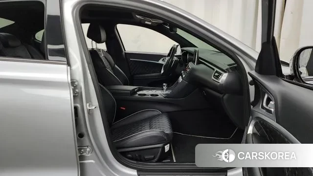 Genesis G70 2018 Серебристо-серый из Кореи, фото 2