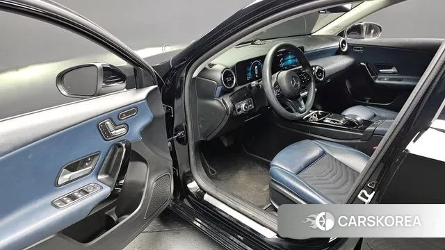 Mercedes-Benz A-Class W177 2019 Черный из Кореи, фото 2