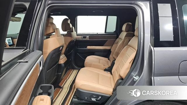 Hyundai Santa Fe (MX5) 2024 Серый из Кореи, фото 2