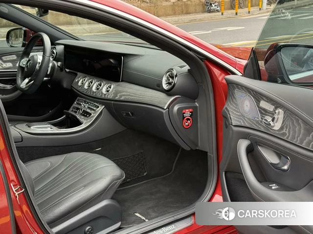 Mercedes-Benz CLS 2020 Красный из Китая, фото 2