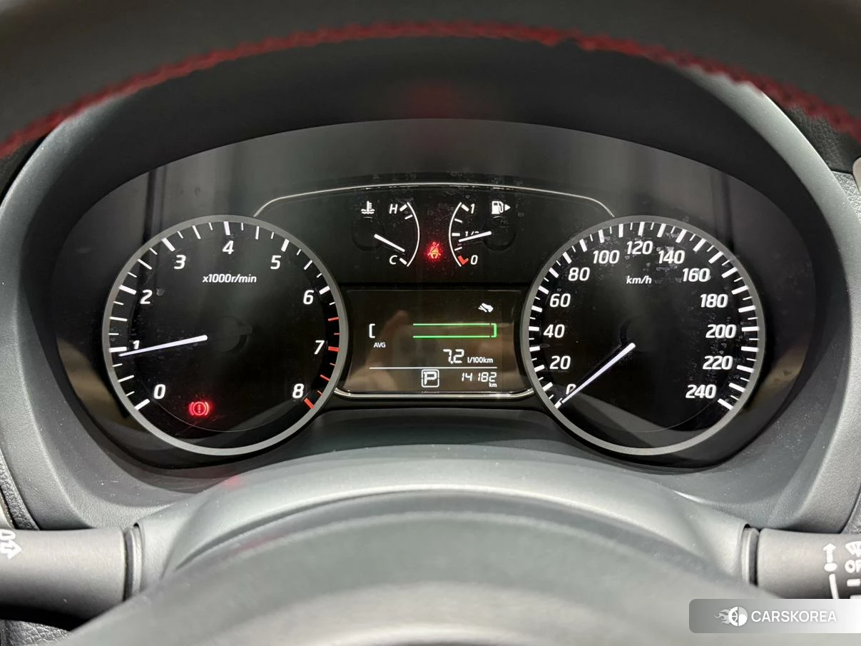 Nissan Xuan Yi 2021 Белый из Китая, фото 2
