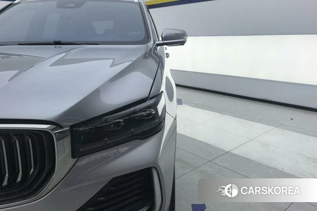 Geely Automobile Xingyue L 2022 Темно-серый из Китая, фото 2