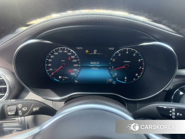 Mercedes-Benz GLC 2021 Черный из Китая, фото 2