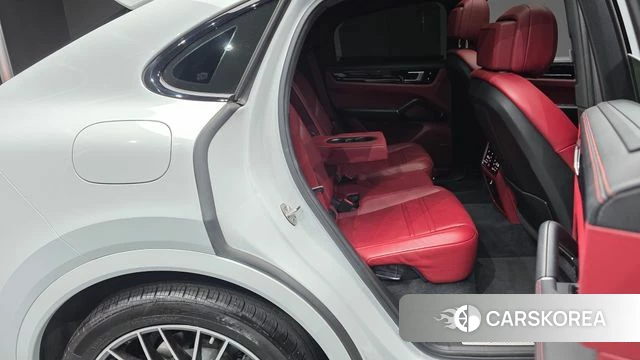 Porsche Cayenne (PO536) 2021 Белый из Кореи, фото 2