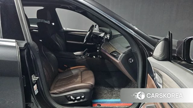 BMW 6 Series GT (G32) 2021 Серый из Кореи, фото 2