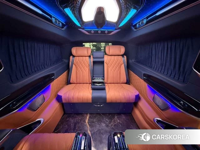 Mercedes-Benz V-class 2025 Черный из Китая, фото 2