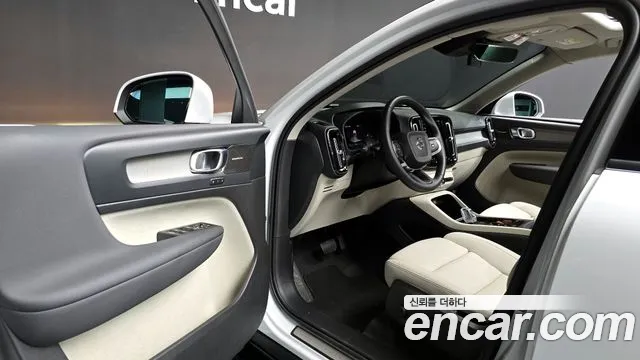 Volvo XC40 id 2735729 из Кореи 2