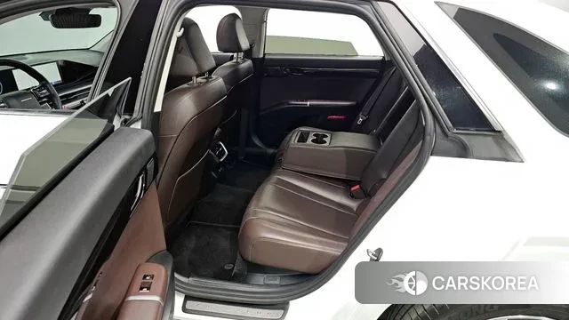 Hyundai Grandeur (GN7) 2023 Белый из Кореи, фото 2